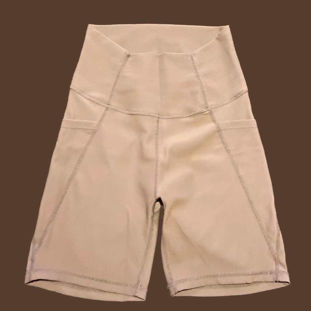 💥6/$35💥 WILO Bush Tan Bike Workout Activewear Athletic Athletica Shorts